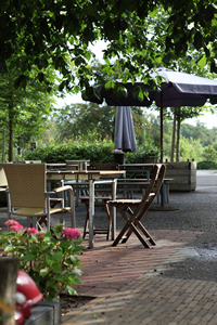 Tea terrace on the Singel